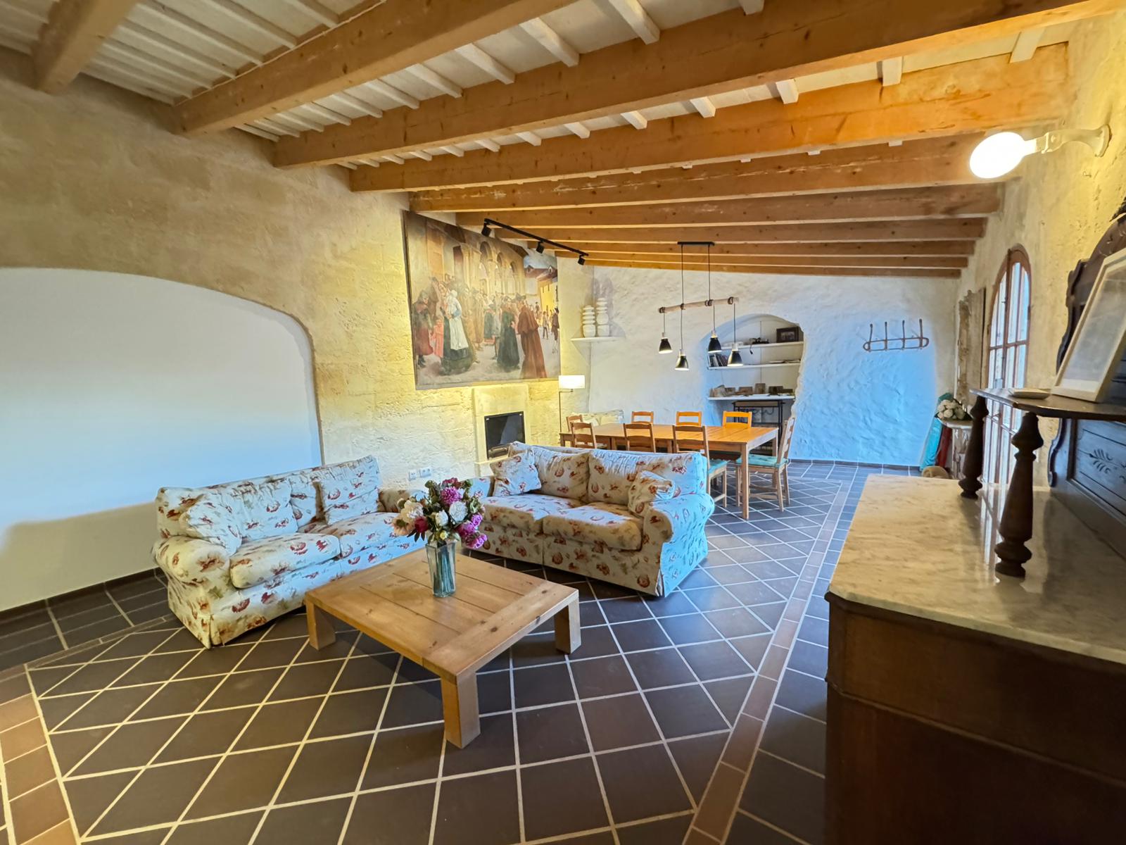 WhatsApp Image 2025-11-11 at 19.51.02