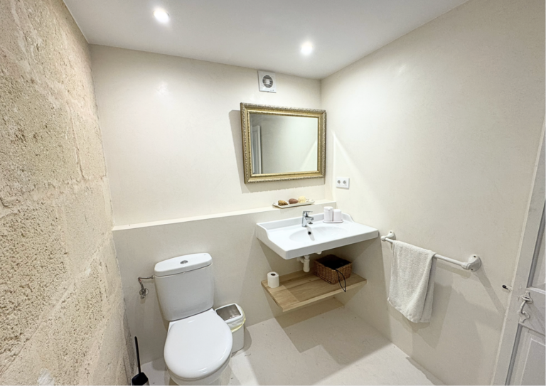 bathroom sargantana
